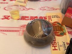 -肥肥虾庄·金牌油焖大虾(汉口城市广场店)