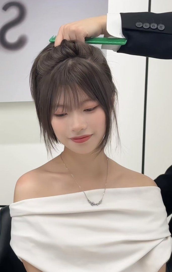 空气刘海碎发简约风