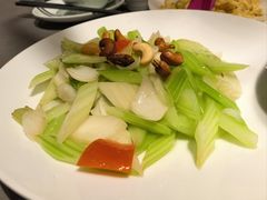 西芹百合-姑苏家宴·苏帮菜·松鼠桂鱼(苏州总店)