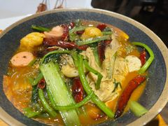 -白玉串城(南六中路店)