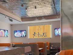 -黄记煌三汁焖锅(新佳丽江汉路店)