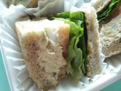 -巴黎贝甜(大宁国际商业广场店)