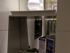 -浅深(世茂滨江精品店)