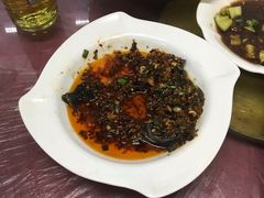 -六弟特色小馆(人民新村店)