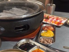 -围炉肉舍•炭烤活鳗•丹东海鲜烤肉(步行街店)