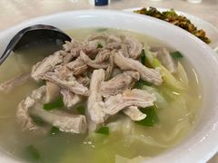 蘸水肠头-茅屋大酒店
