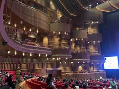 -交通银行前滩31演艺中心