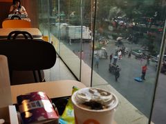 靠窗位-麦当劳(西安雁塔路店)