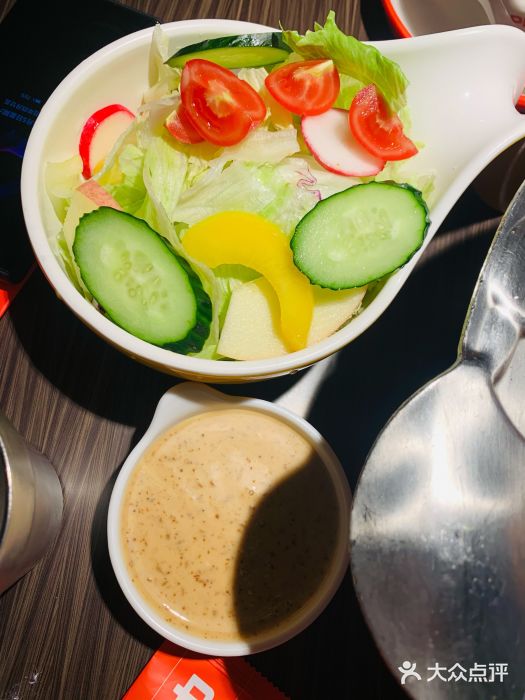 胖哥俩肉蟹煲(悦荟广场店)蔬菜沙拉图片