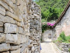 -高荡千年布依古寨旅游景区