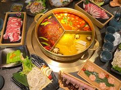 -湊湊火锅·茶憩(郑州绿地新都会店)