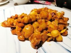 宫爆花仁鸡丁-蔴将·川菜(黄龙万科店)