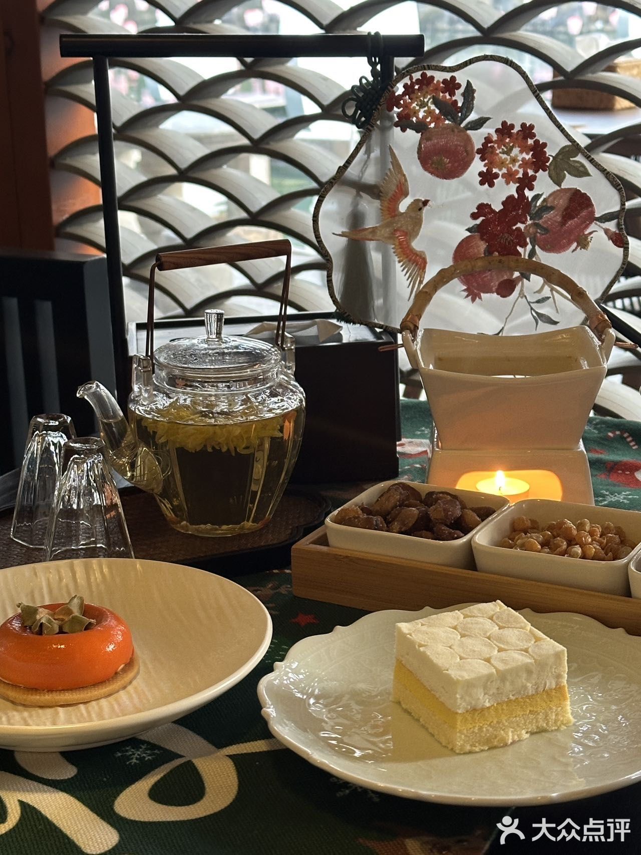 在古色古香的盘门喝下午茶