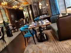 -卡佩罗意大利餐厅及酒吧Al Cappello Trattoria