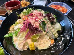 -山川小町·极番烧肉(新地假日广场店)