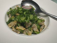 -老船夫婚宴婚庆会馆(延吉路店)