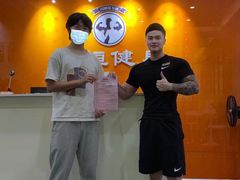-耀恒健身(南浦地铁店)