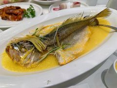 -万龙洲海鲜(大兴绿地缤纷城店)