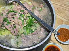 -全牛匠·乐山跷脚牛肉(新中关店)
