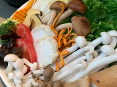 -享月汤皇·海鲜小火锅·聚会(曲江创意谷店)