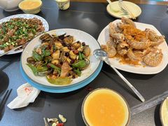 -小红鲸·海鲜餐厅(轸大路店)