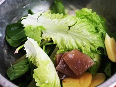 -苗伯妈酸汤火锅