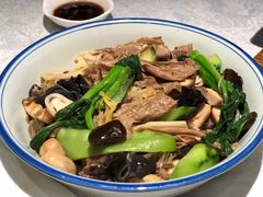 -五稻厨房粤西菜(新闻店)