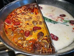 -湊湊火锅·茶憩(新中关购物中心店)