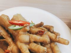 特色卤鸡爪-隅乐胡椒虾·台湾菜·团建(皇岗店)