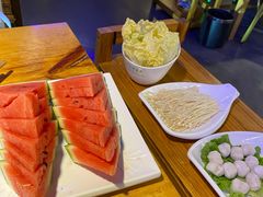 -小小河边鱼(天润城店)