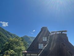 -白川乡与五箇山的合掌构造村落