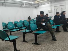 -同仁验光配镜(中心店)