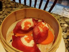 鱼籽凤眼饺-查厘士(怀旧点心乐坊店)