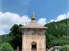 -四门塔风景区