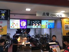 -麦当劳(田林好又多店)