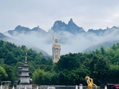 -石台牯牛降景区