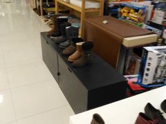 -百盛(中山路店)