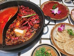 -贰回巷火锅馆(钟楼店)