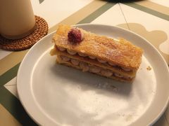 香草覆盆子拿破仑千层-In Cafe隐食研室