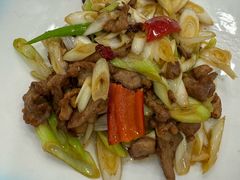 -马尔龙新疆饭店·清真(瑞景店)