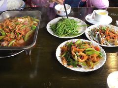 -民食香·腊排骨野生菌美食(木府店)