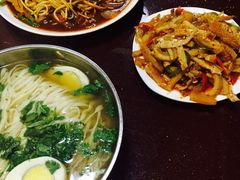 -十二忠手拉面(五福店)