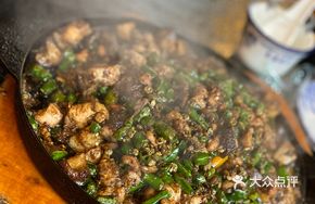 Sizzling Green Pepper Chicken