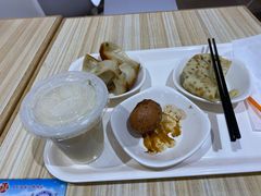 -光明·博海美食花园(上海瑞金医院12号楼店)