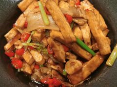 -佬麻雀·剁椒鱼头(京基KK One店)