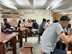 -宝瑞门钉肉饼店