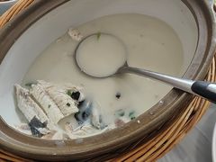 -天乐农家鱼头王(天目湖店)