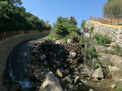 -梅岭月亮湾山体公园