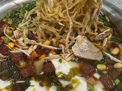 -老五鸡丝豆花面粉(瑞金北路68号院店)