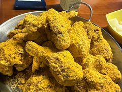 -BHC炸鸡(明洞总店)